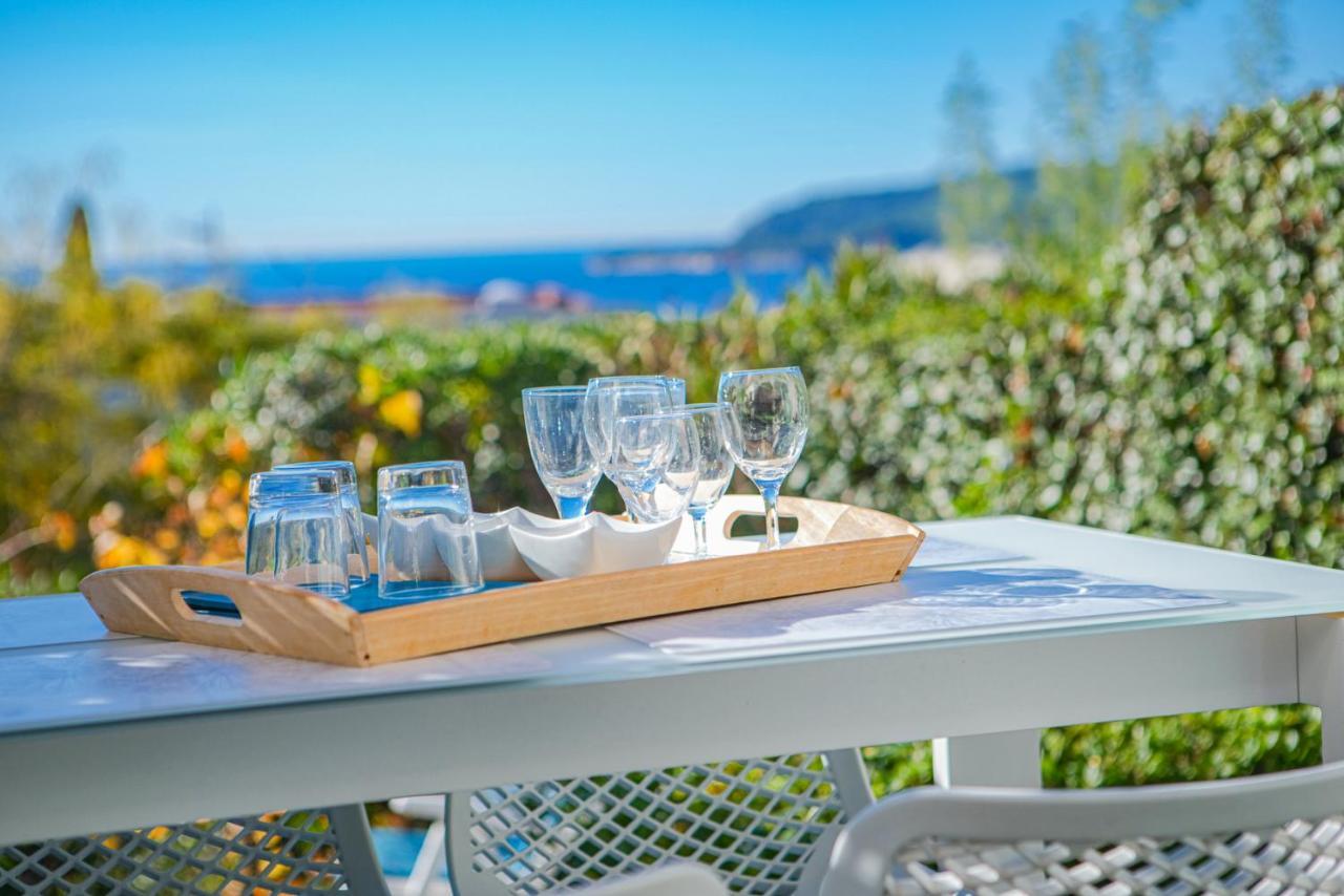 Le Dauphin Climatisation Fibre 4 Personnes Apartment Cassis Bagian luar foto